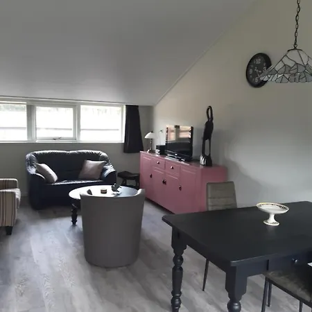 Apartment De Handwijzer *