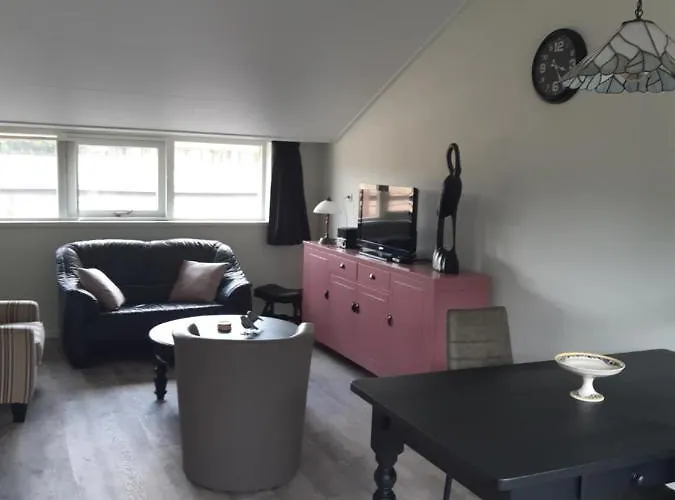 Apartment De Handwijzer *